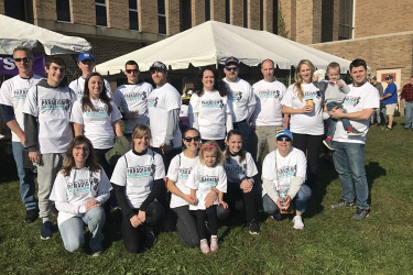 Paradigm Marketing and Design family and friends walk to raise money and awareness for Alzheimers